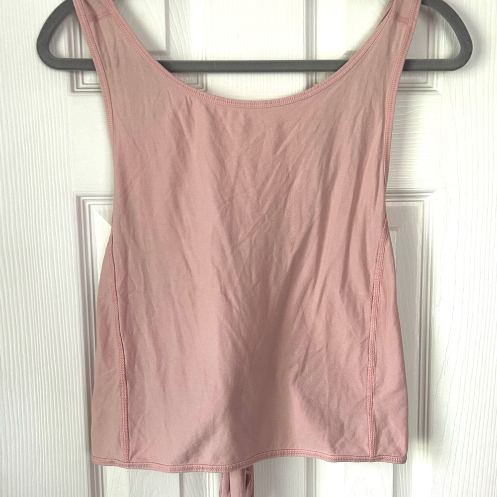 Lululemon Open Back Tie Tank Top – Light Pink – Size 6